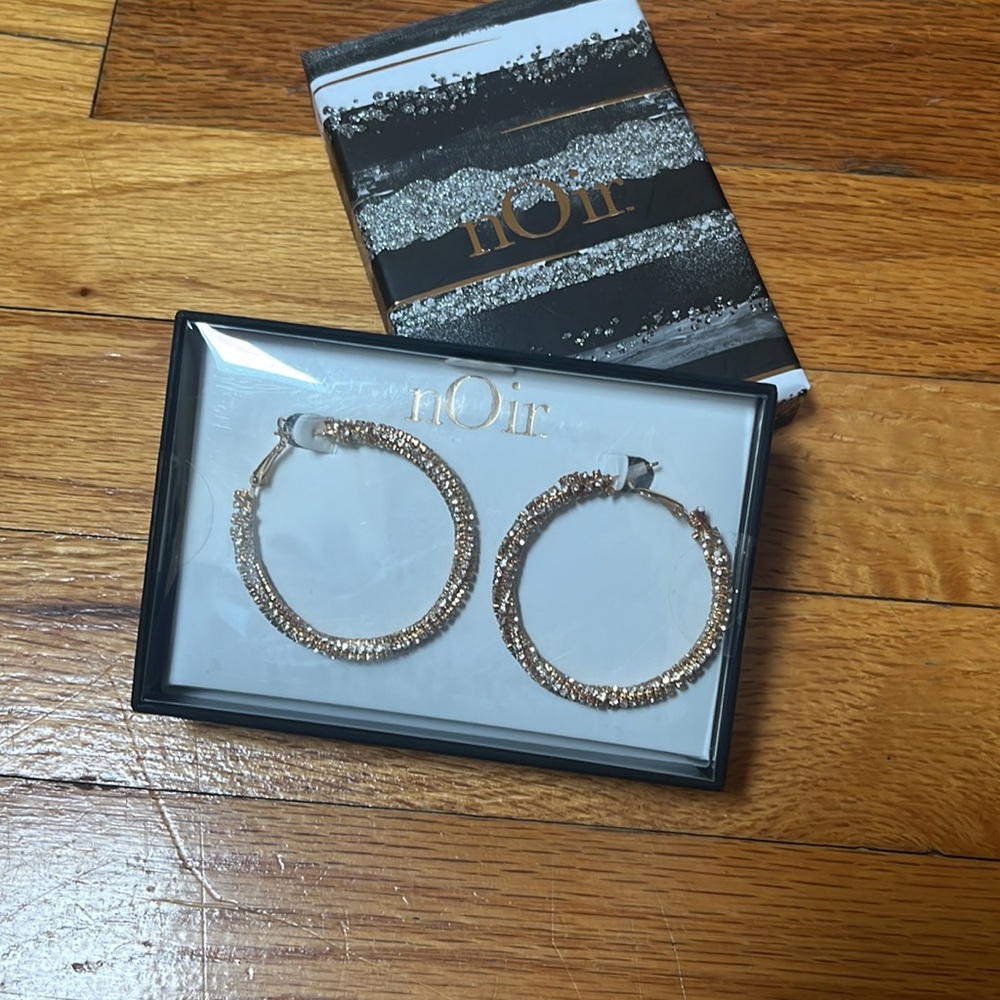 Crystal/Gold Hoop Earrings- Noir
